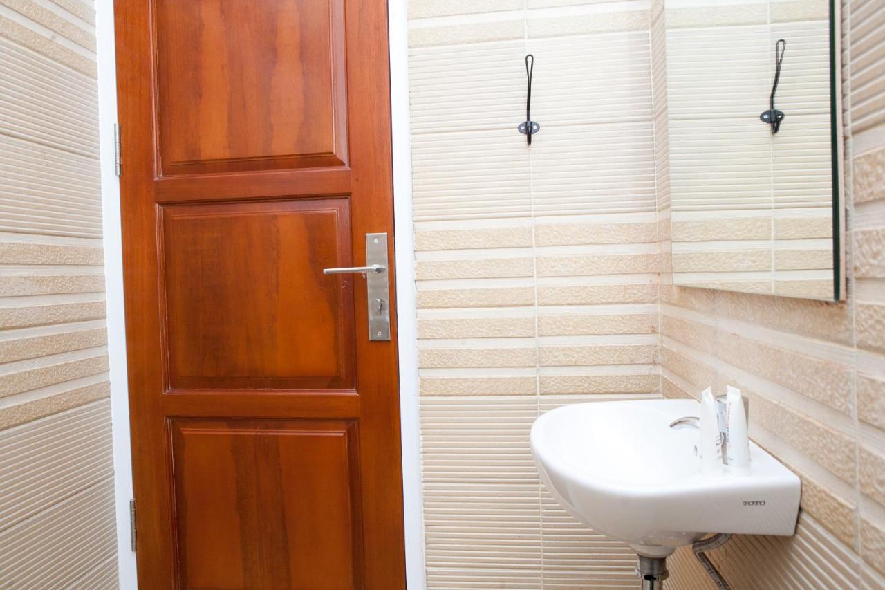 Reddoorz Plus Near Pasundan University Bandung Exterior photo